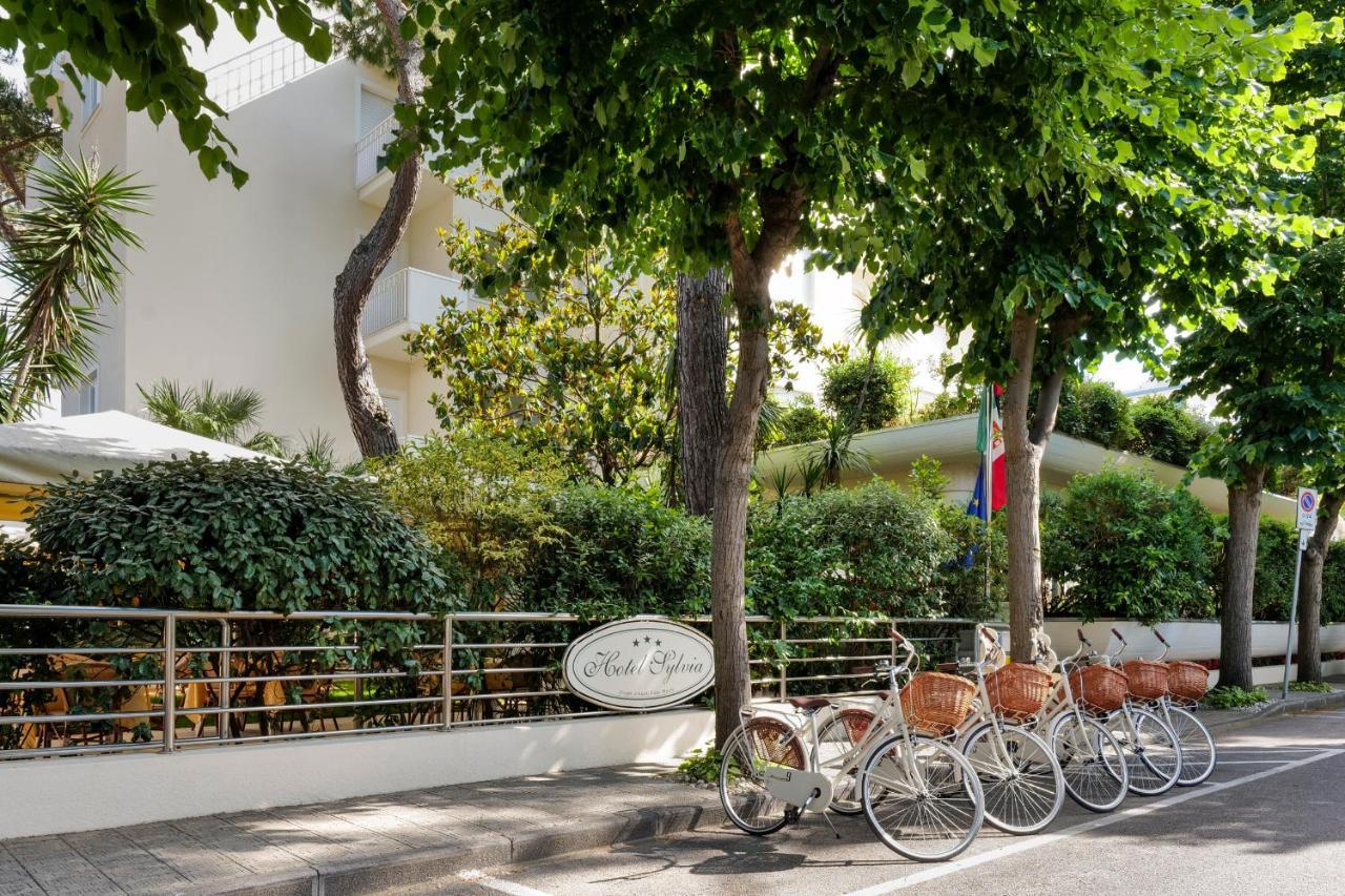 Hotel Sylvia Lido di Camaiore Eksteriør billede