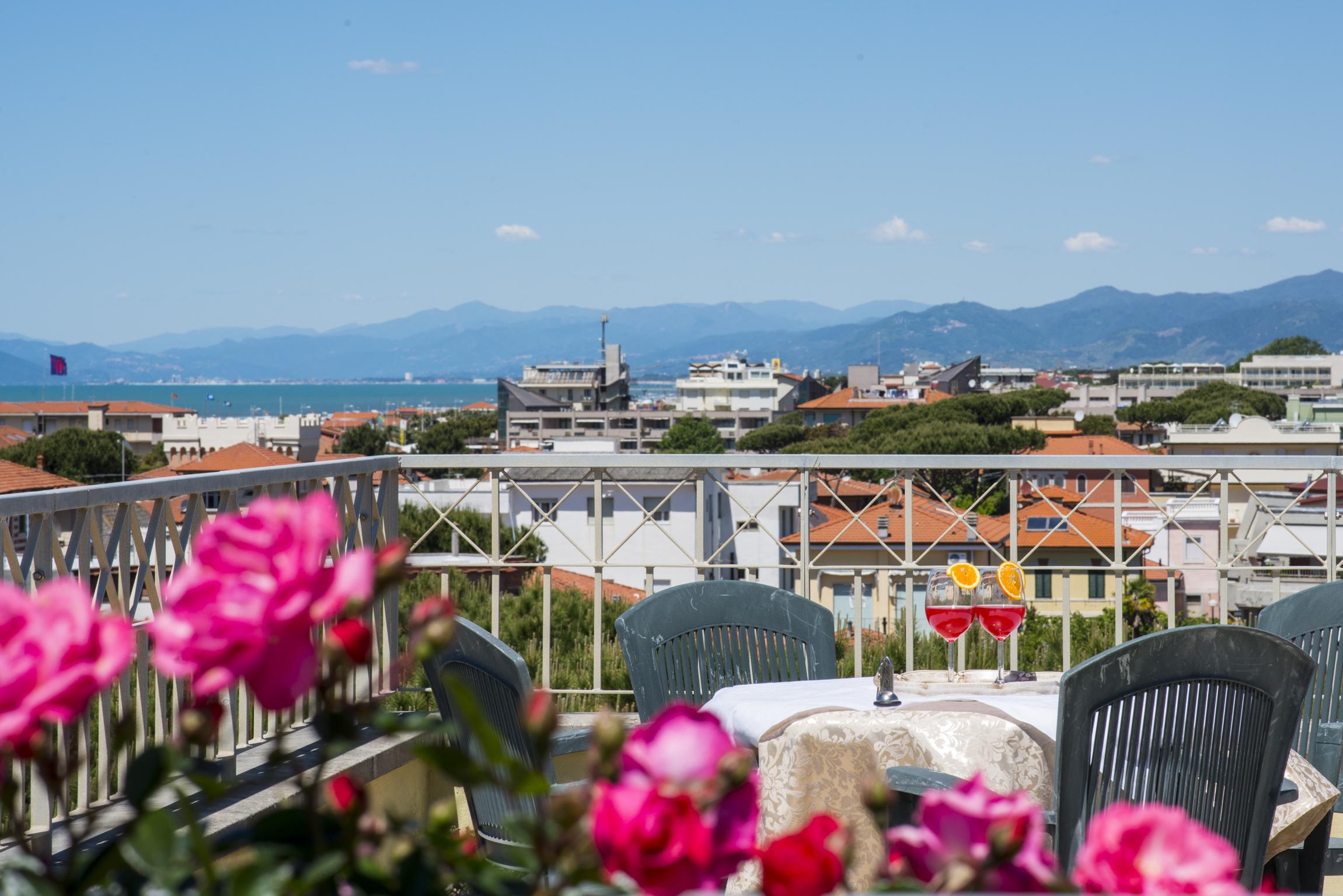 Hotel Sylvia Lido di Camaiore Eksteriør billede