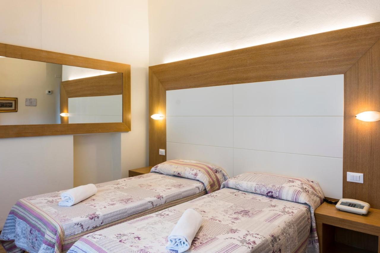 Hotel Sylvia Lido di Camaiore Eksteriør billede